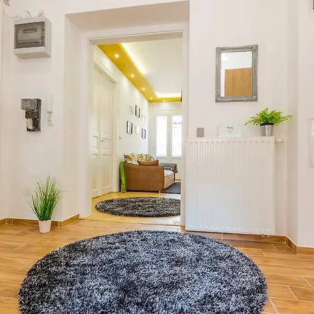 Real Zoltan * Budapeszt