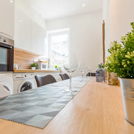 Apartament Real Zoltan