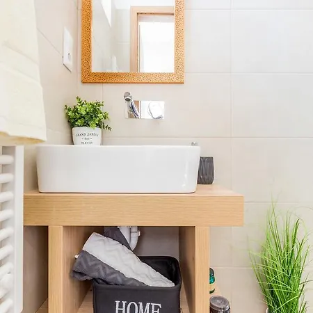 Real Zoltan Budapeszt