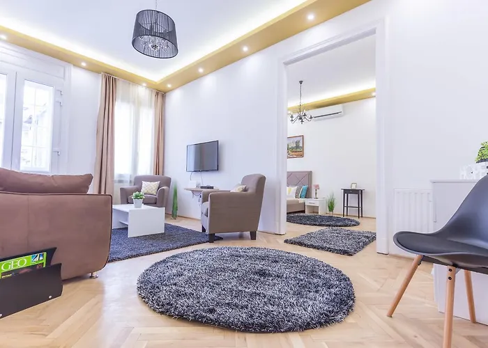 Apartament Real Zoltan