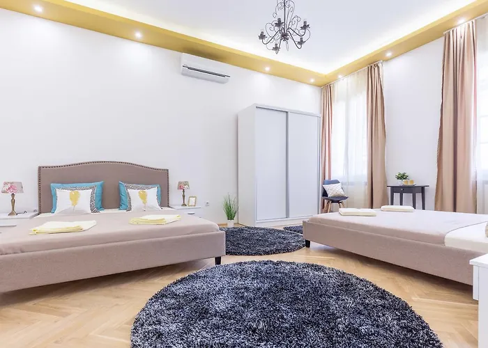 Apartament Real Zoltan