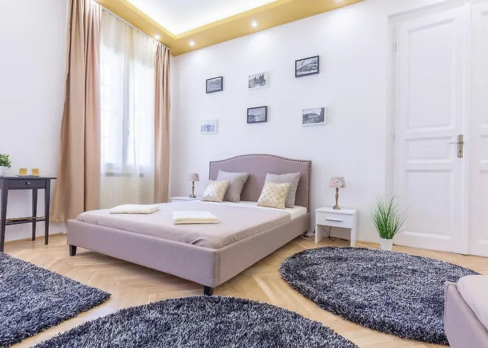 Real Zoltan Apartament